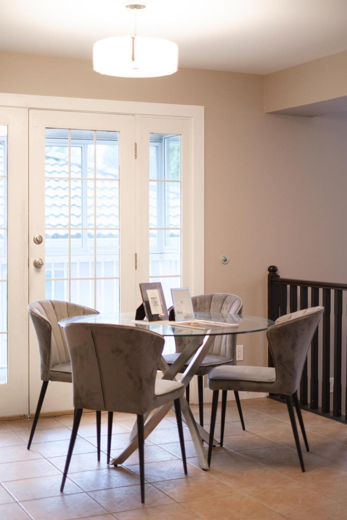 Spacious 4Br W Ensuites Mins To Downtown Yvr Ubc Ванкувър Екстериор снимка