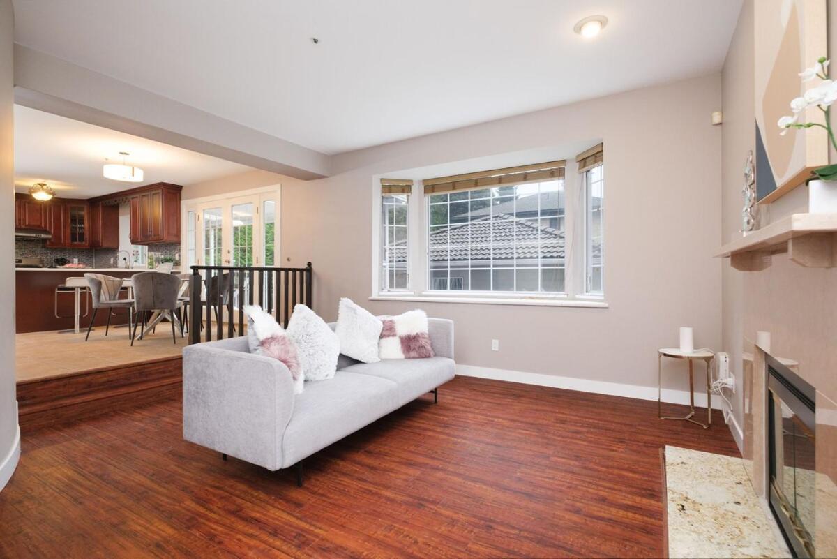 Spacious 4Br W Ensuites Mins To Downtown Yvr Ubc Ванкувър Екстериор снимка